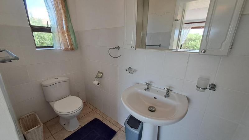 4 Bedroom Property for Sale in Jongensfontein Western Cape